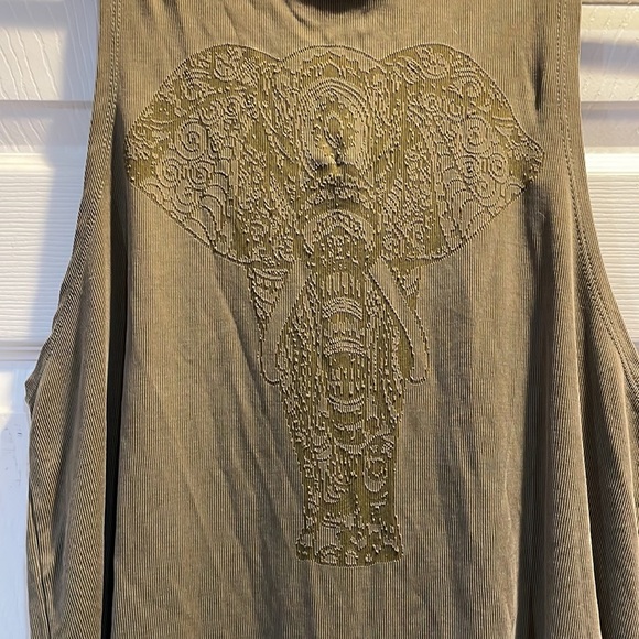 Evolution and Creation Active Olive Burnout Elephant Cut Out Tank Top M - Picture 3 of 8